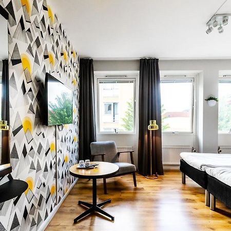 Hotell Kungsljus, Budgethotell Vastervik Bagian luar foto