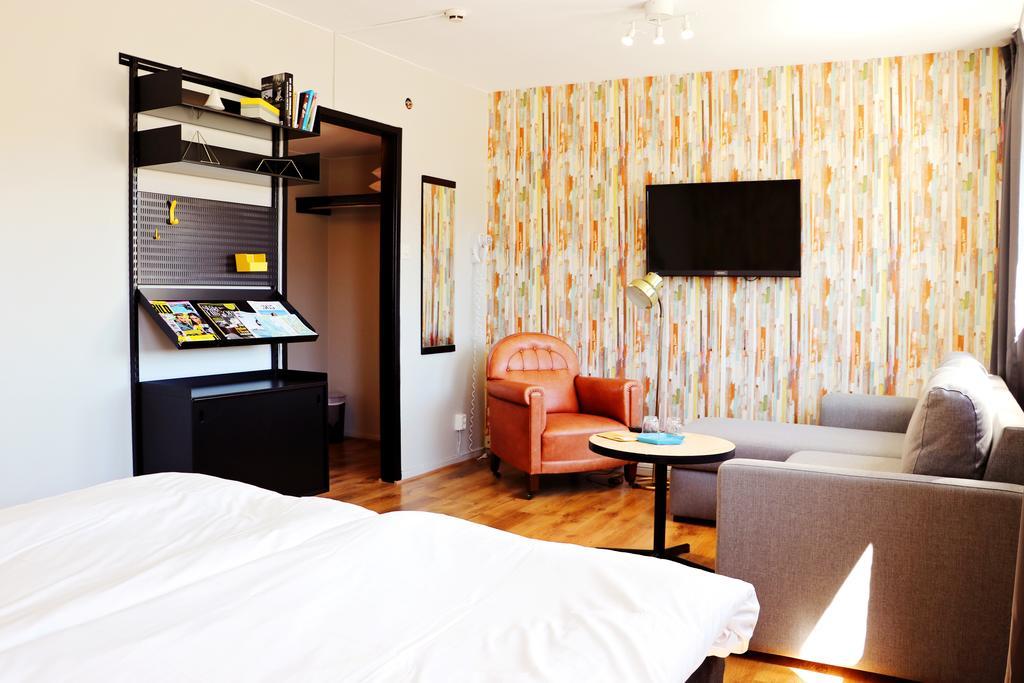 Hotell Kungsljus, Budgethotell Vastervik Bagian luar foto